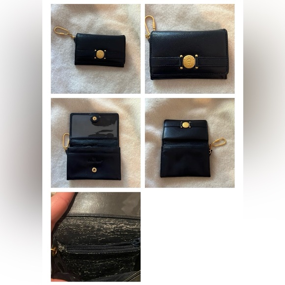 Etienne Aigner ~ Wallet - Picture 1 of 1